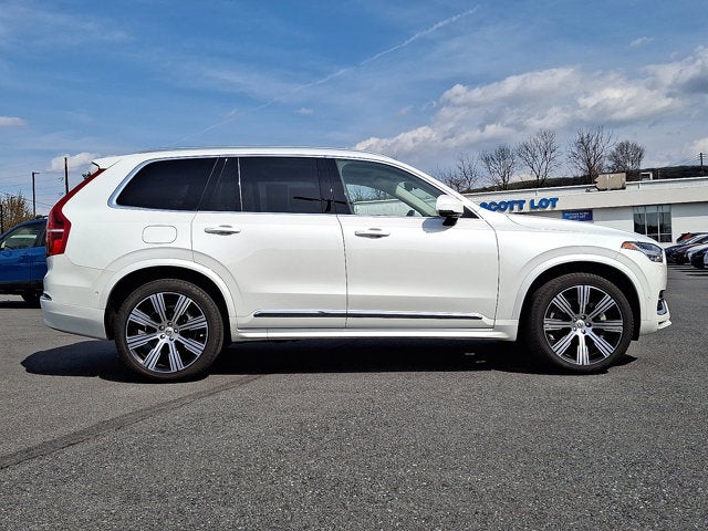 2025 Volvo XC90 Plus