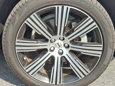 2025 Volvo XC90 Plus