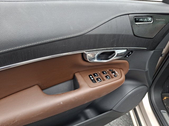 2025 Volvo XC90 Ultra