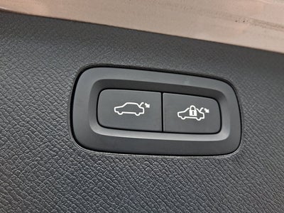2025 Volvo XC90 Ultra