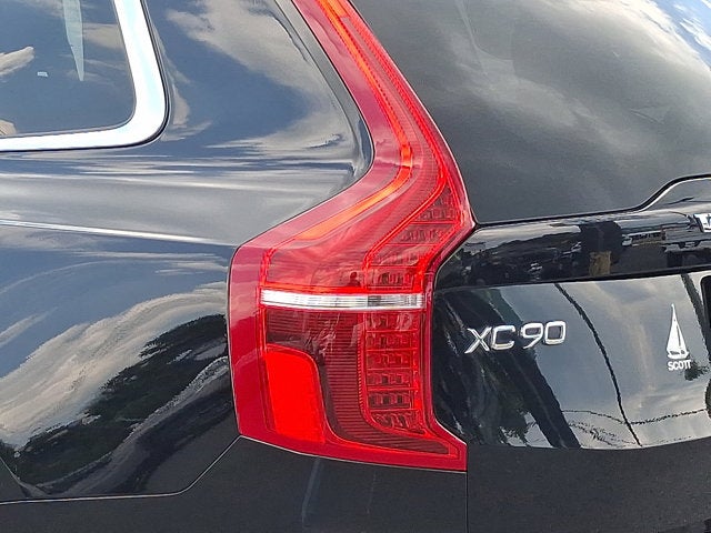 2023 Volvo XC90 Plus