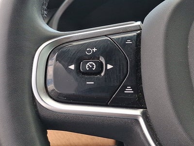 2023 Volvo XC90 Plus