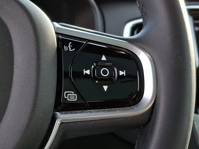 2023 Volvo XC90 Plus