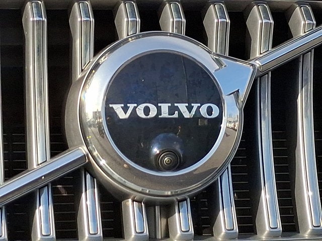 2023 Volvo XC90 Plus