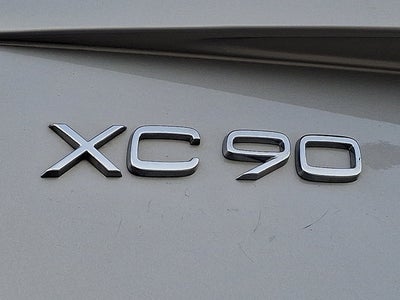2023 Volvo XC90 Plus