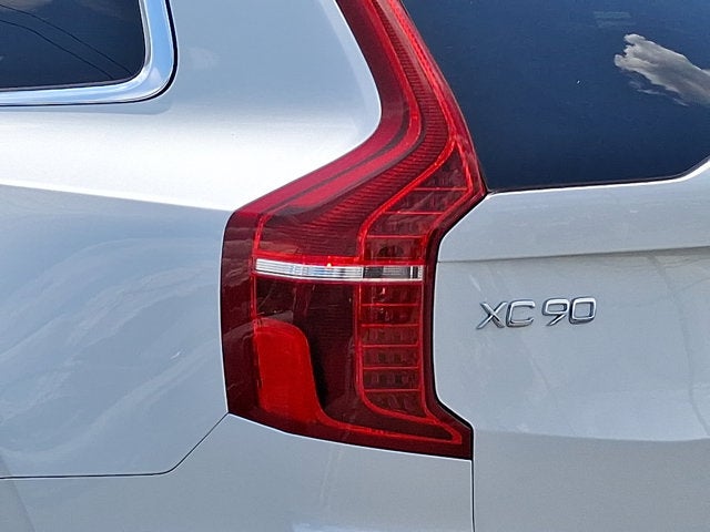 2023 Volvo XC90 Plus