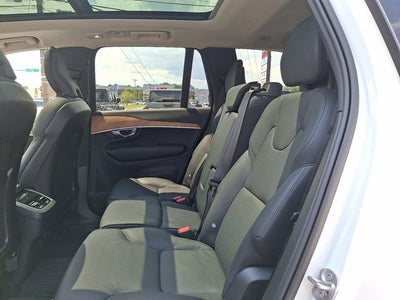 2023 Volvo XC90 Plus