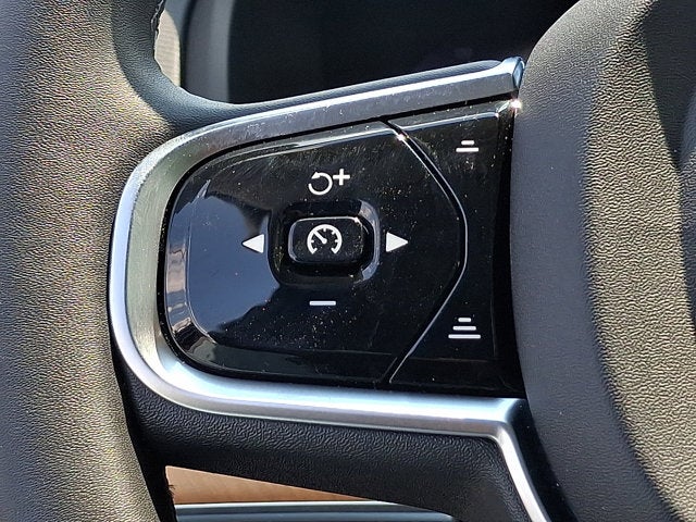 2023 Volvo XC90 Plus
