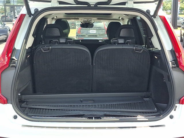 2023 Volvo XC90 Plus