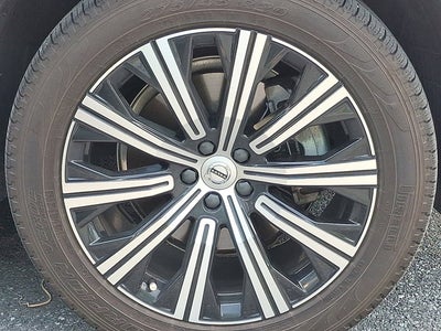 2023 Volvo XC90 Plus