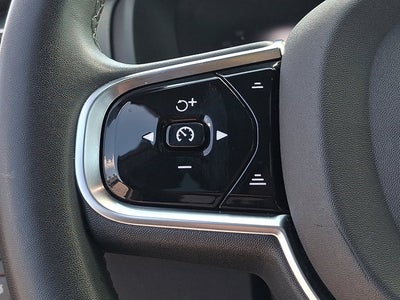 2023 Volvo XC90 Plus