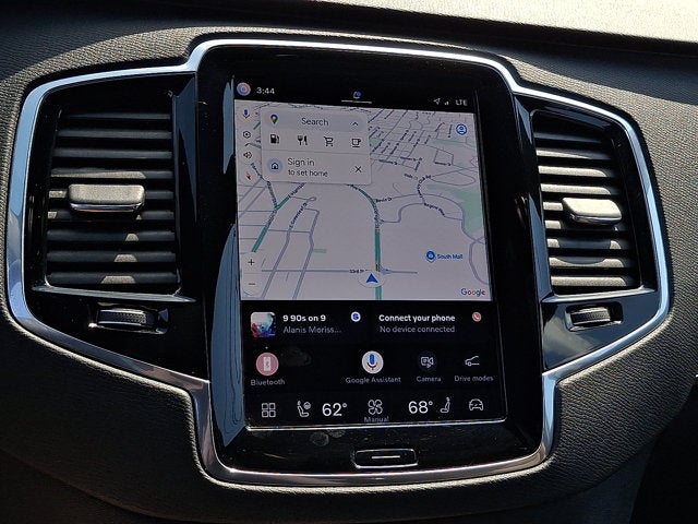 2023 Volvo XC90 Plus