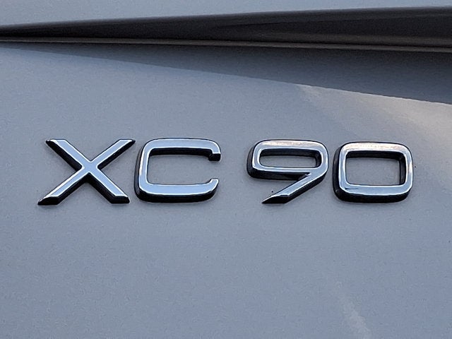 2023 Volvo XC90 Plus