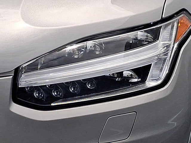 2023 Volvo XC90 Plus