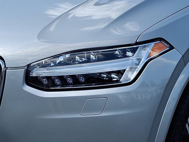 2023 Volvo XC90 Plus