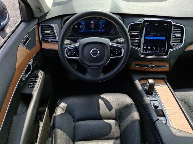 2023 Volvo XC90 Plus