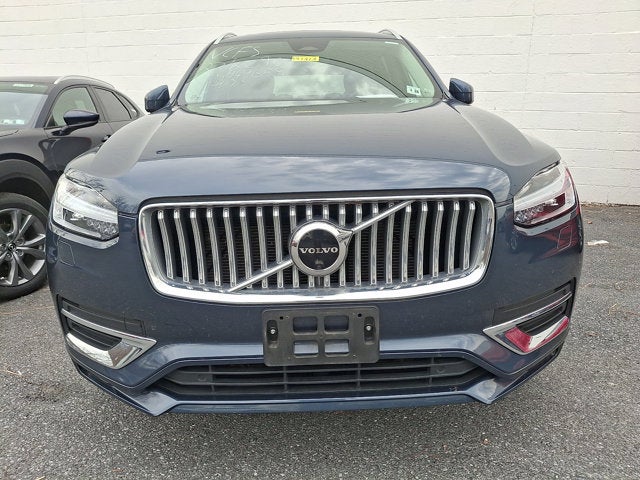 2023 Volvo XC90 Plus