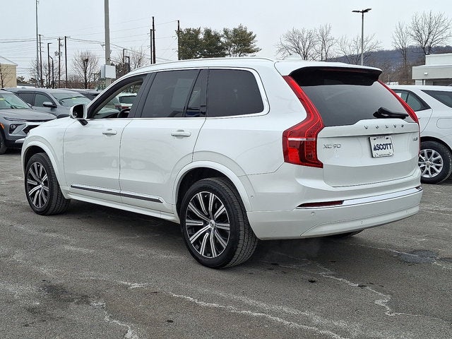 2023 Volvo XC90 Plus