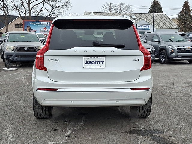 2023 Volvo XC90 Plus