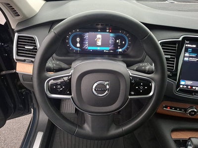 2023 Volvo XC90 Plus