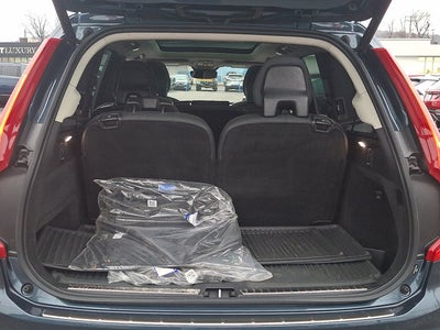 2023 Volvo XC90 Plus