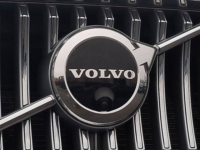 2023 Volvo XC90 Plus