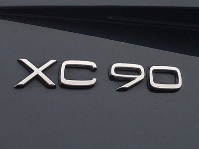 2023 Volvo XC90 Plus