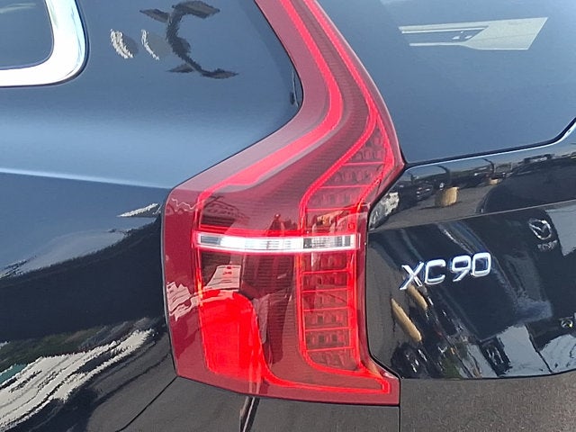 2023 Volvo XC90 Plus