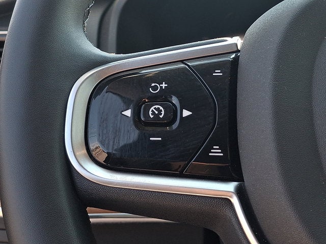 2023 Volvo XC90 Plus