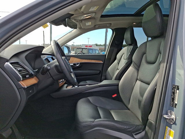 2023 Volvo XC90 Plus