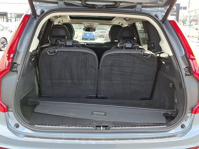 2023 Volvo XC90 Plus