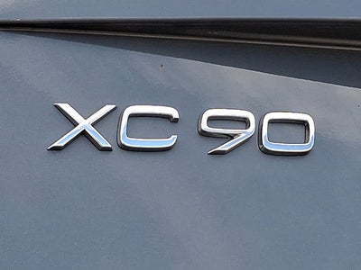 2023 Volvo XC90 Plus