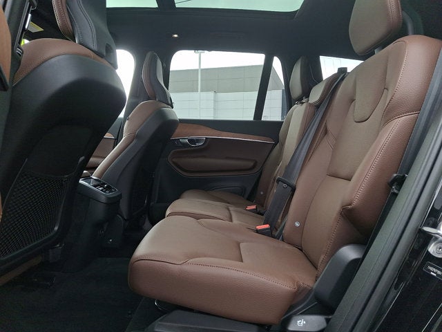 2023 Volvo XC90 Plus