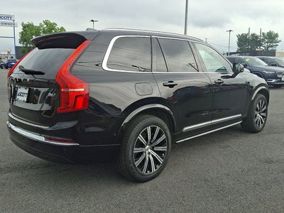 2023 Volvo XC90 Plus