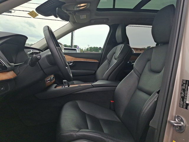 2023 Volvo XC90 Plus