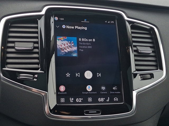 2023 Volvo XC90 Plus