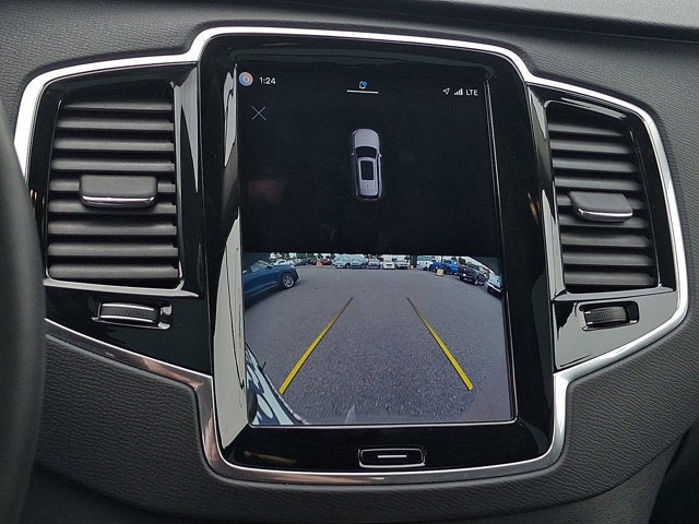 2023 Volvo XC90 Plus