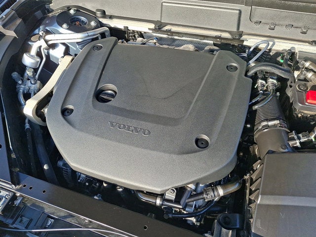 2023 Volvo XC60 Ultimate Bright Theme