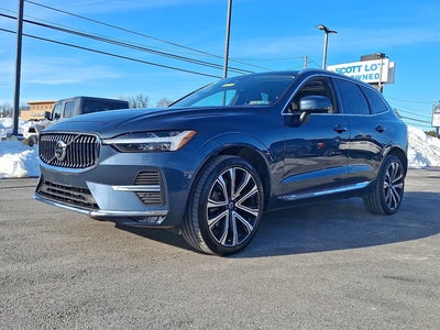 2023 Volvo XC60 Ultimate Bright Theme