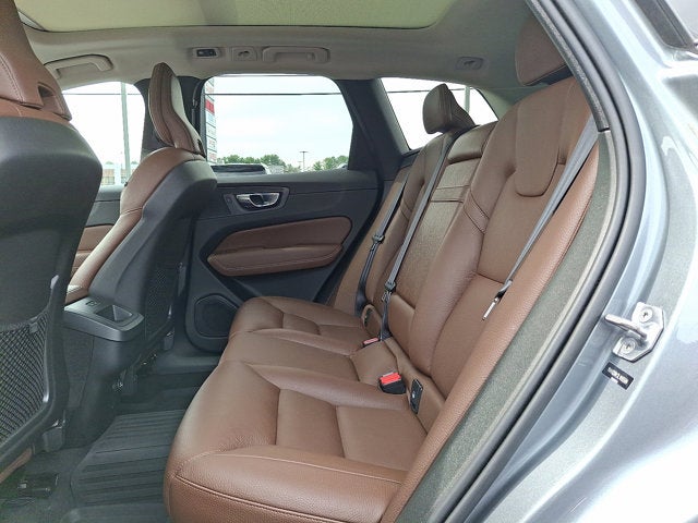 2020 Volvo XC60 Momentum