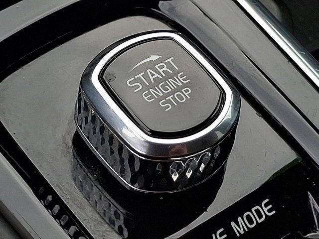 2020 Volvo XC60 Momentum