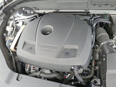 2020 Volvo XC60 Momentum