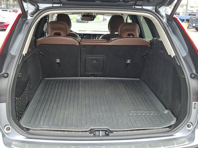 2020 Volvo XC60 Momentum