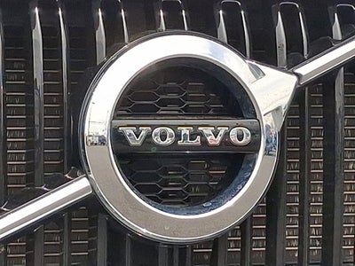 2020 Volvo XC60 Momentum