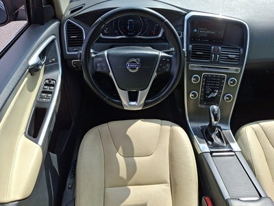 2016 Volvo XC60 T5 Premier