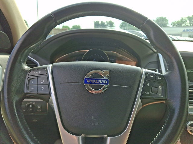 2016 Volvo XC60 T5 Premier