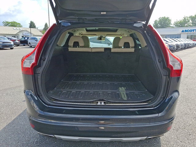 2016 Volvo XC60 T5 Premier