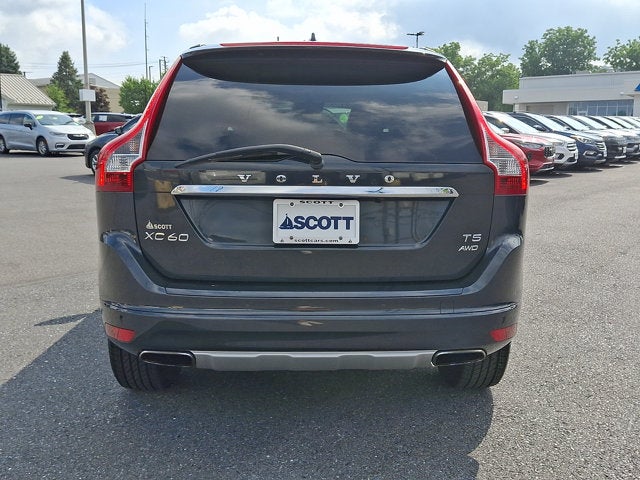 2016 Volvo XC60 T5 Premier