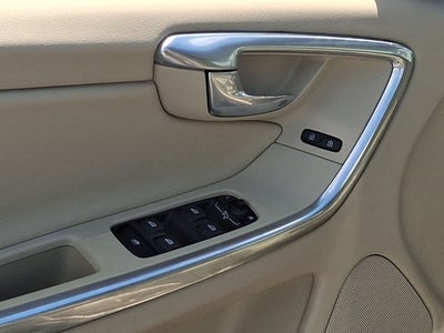2015 Volvo XC60 T5 Platinum