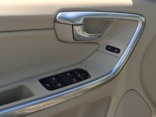 2015 Volvo XC60 T5 Platinum